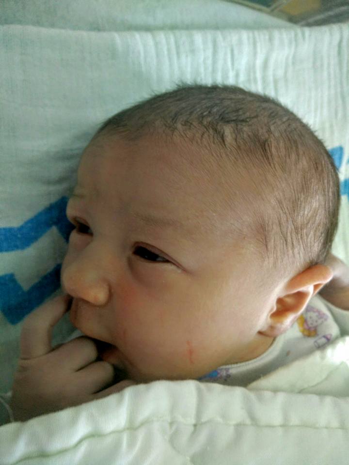 שלום לכולם, הגעתי! * היולדת והנולדת בריאות, מאושרות ועייפות, ומוסרות…